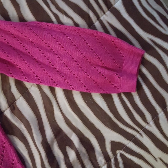 NEW Express pink eyelet top - Picture 3 of 5